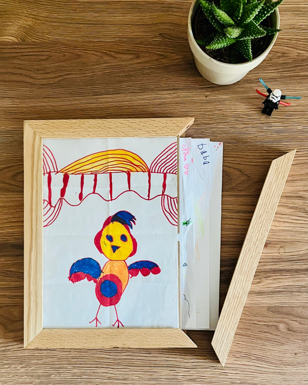 Wechselrahmen für Kinderzeichnungen – endlich Ordnung für die schönsten Erinnerungen